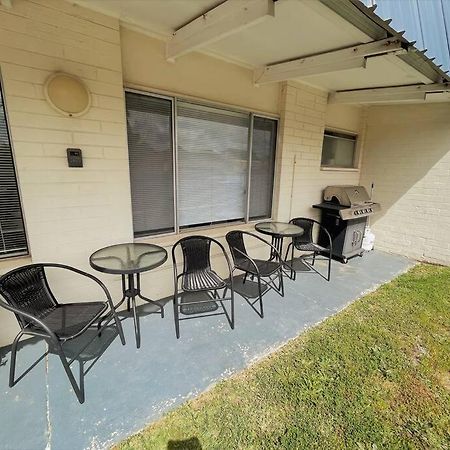 Three Palms Apartments Unit 2 エスペランス エクステリア 写真