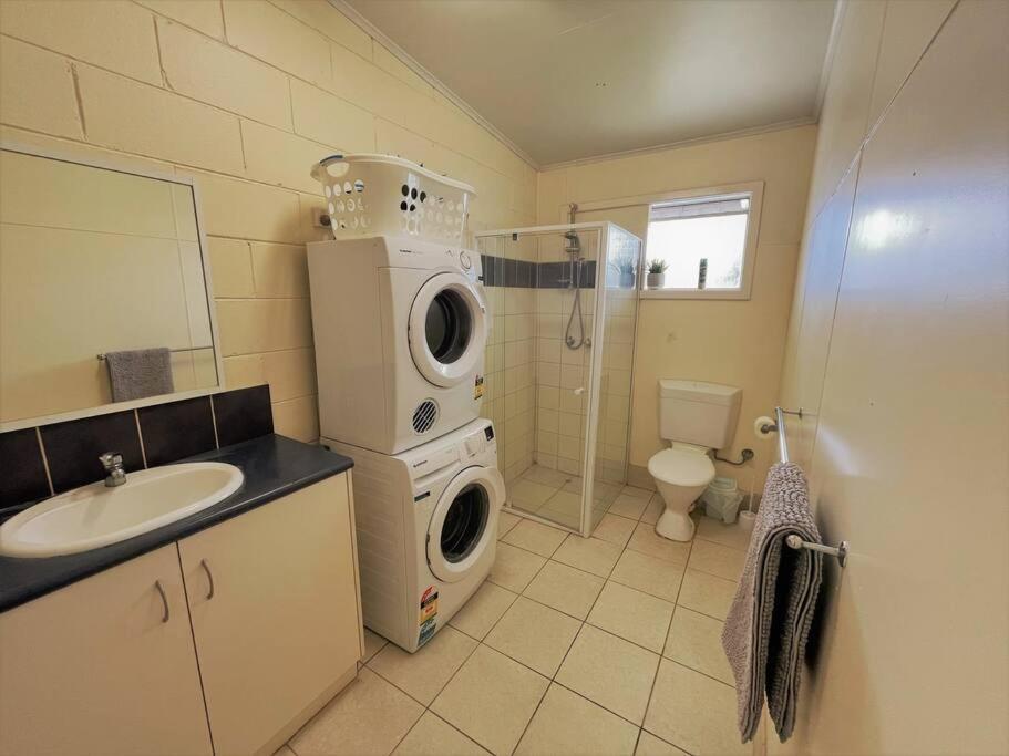 Three Palms Apartments Unit 2 エスペランス エクステリア 写真